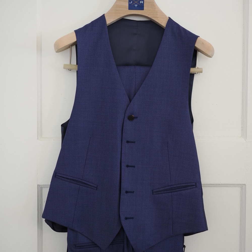 SuitSupply x Jort 3-Piece Blue Wool Suit - Picture 7 of 11